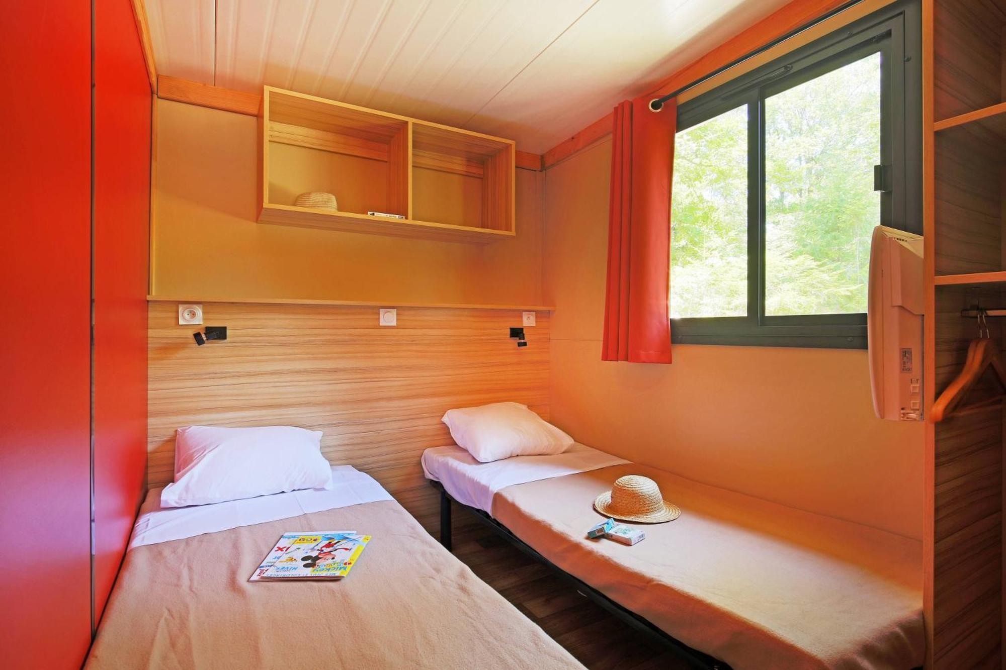 Huttopia Pays De Cordes Sur Ciel Albi Bilik gambar